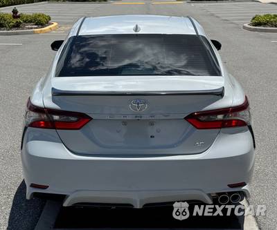 2023 Toyota Camry SE - zdjęcie 10 z 17 - miniatura