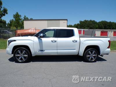 2022 Toyota Tundra Hybrid Capstone Crew Cab Short Bed - zdjęcie 9 z 25 - miniatura