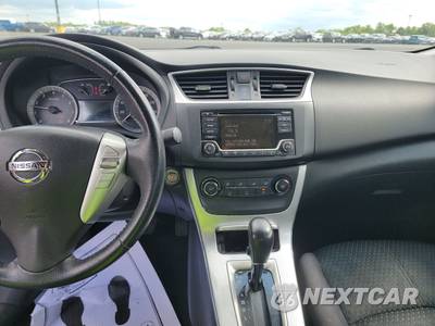2015 Nissan Sentra SR - zdjęcie 11 z 53 - miniatura