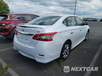 2015 Nissan Sentra SR - zdjęcie 4 z 53 - miniatura