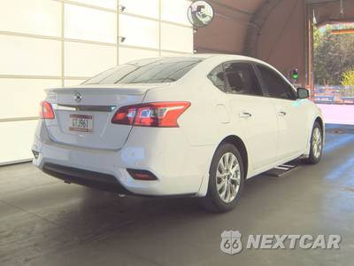 2017 Nissan Sentra S - zdjęcie 4 z 39 - miniatura