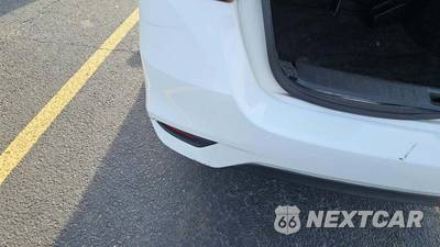 2017 Nissan Sentra S - zdjęcie 36 z 39 - miniatura