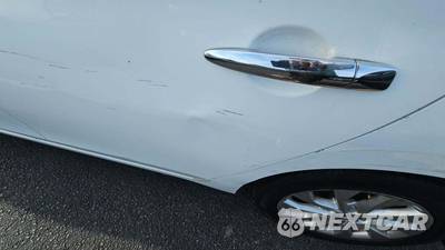 2017 Nissan Sentra S - zdjęcie 30 z 39 - miniatura