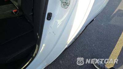 2017 Nissan Sentra S - zdjęcie 33 z 39 - miniatura