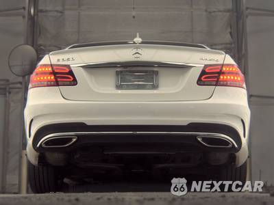 2014 Mercedes-Benz E 350 4MATIC Sedan - zdjęcie 7 z 23 - miniatura