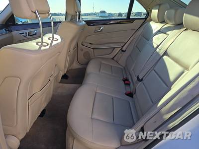 2014 Mercedes-Benz E 350 4MATIC Sedan - zdjęcie 19 z 23 - miniatura