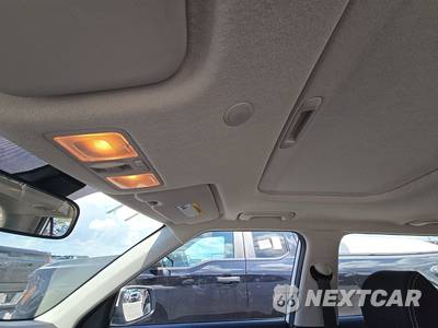 2025 Hyundai Venue SEL - zdjęcie 18 z 20 - miniatura