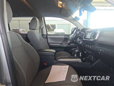 2019 Toyota Tacoma SR5 Crew Cab Medium Bed - zdjęcie 8 z 33 - miniatura