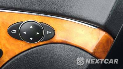 2009 Mercedes-Benz E 350 Sedan - zdjęcie 34 z 57 - miniatura