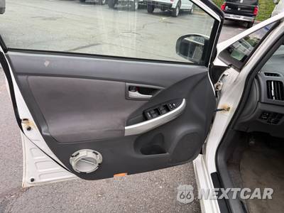 2010 Toyota Prius - zdjęcie 14 z 18 - miniatura