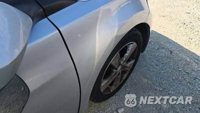 2013 Hyundai GLS - zdjęcie 15 z 20 - miniatura