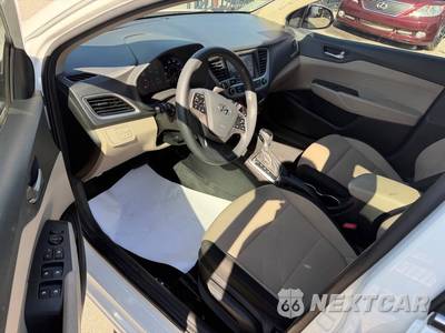 2019 Hyundai Accent SEL - zdjęcie 10 z 13 - miniatura