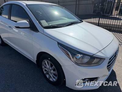 2019 Hyundai Accent SEL - zdjęcie 3 z 13 - miniatura