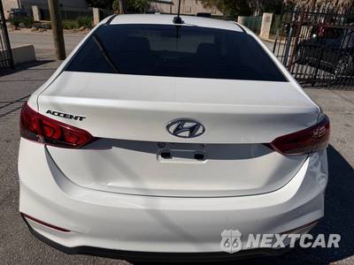 2019 Hyundai Accent SEL - zdjęcie 5 z 13 - miniatura