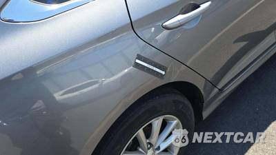 2019 Hyundai Sonata SE - zdjęcie 25 z 35 - miniatura