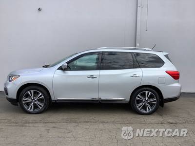 2017 Nissan Pathfinder Platinum - zdjęcie 3 z 75 - miniatura
