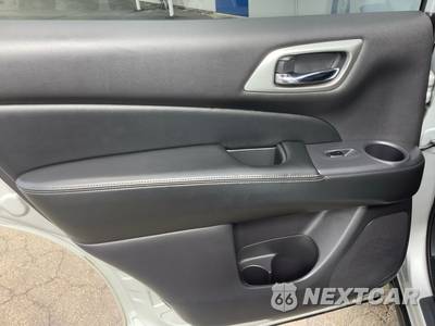 2017 Nissan Pathfinder Platinum - zdjęcie 36 z 75 - miniatura