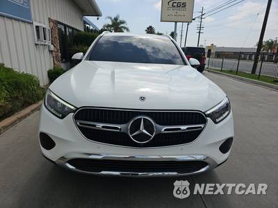 2025 Mercedes-Benz GLC 350e - zdjęcie 2 z 24 - miniatura