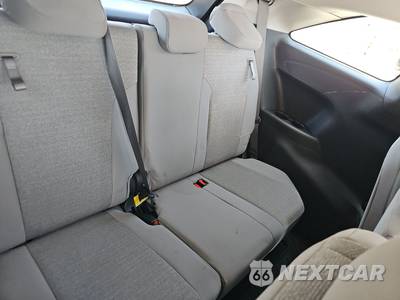 2025 Toyota Sienna LE 8-Passenger 120.5" WB - zdjęcie 14 z 25 - miniatura