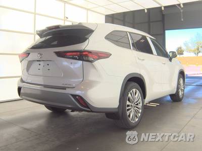 2026 Toyota Highlander Hybrid Platinum - zdjęcie 4 z 21 - miniatura