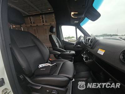 2024 Mercedes-Benz Sprinter 2500 Cargo Van 144.0" WB - zdjęcie 8 z 21 - miniatura