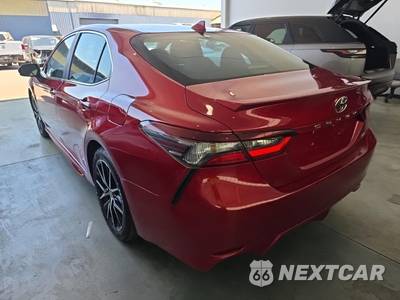 2021 Toyota Camry SE - zdjęcie 6 z 20 - miniatura