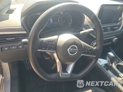 2024 Nissan Altima SV - zdjęcie 10 z 21 - miniatura