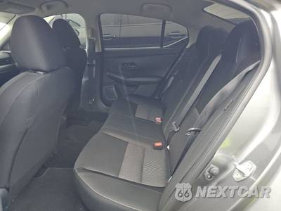 2025 Nissan Sentra SV - zdjęcie 13 z 21 - miniatura