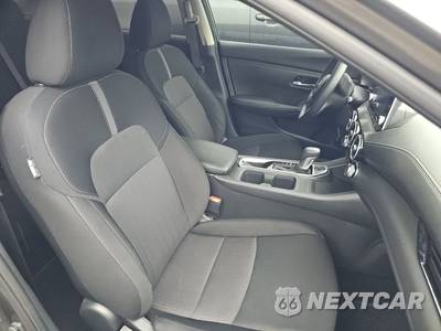 2025 Nissan Sentra SV - zdjęcie 8 z 21 - miniatura