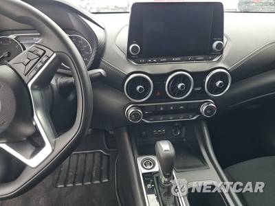 2025 Nissan Sentra SV - zdjęcie 11 z 21 - miniatura