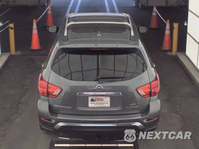 2020 Nissan Pathfinder Platinum - zdjęcie 5 z 18 - miniatura