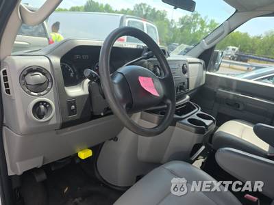 2013 Ford E-250 Commercial Cargo Van 138.0" WB - zdjęcie 11 z 34 - miniatura
