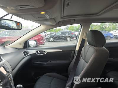 2013 Nissan Sentra SR - zdjęcie 17 z 27 - miniatura