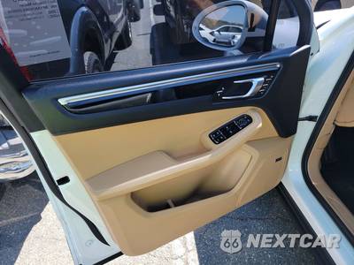 2017 Porsche Macan - zdjęcie 9 z 31 - miniatura