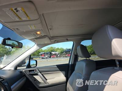 2015 Subaru Forester 2.5i Touring - zdjęcie 17 z 29 - miniatura