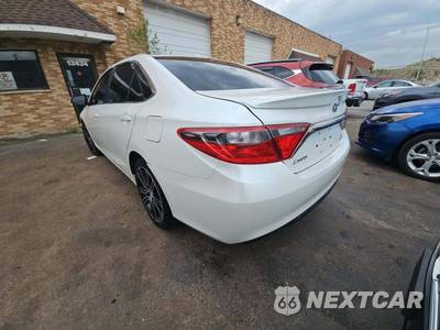 2016 Toyota Camry SE Special Edition - zdjęcie 3 z 9 - miniatura