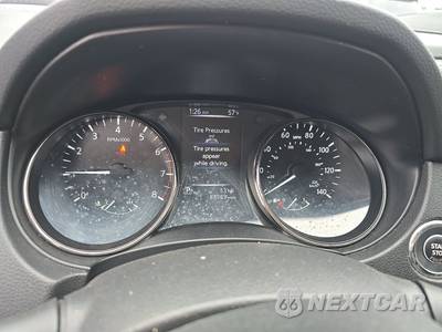 2017 Nissan Rogue Sport SV - zdjęcie 12 z 24 - miniatura