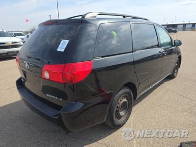 2008 Toyota Sienna LE Minivan 8-Passenger 119.3" WB - zdjęcie 4 z 19 - miniatura