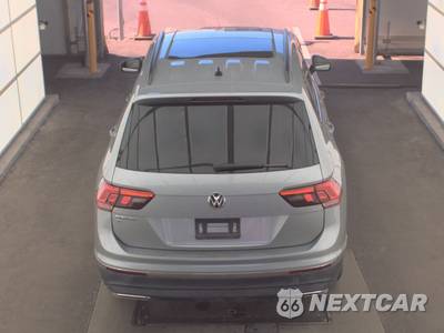 2020 Volkswagen Tiguan SE - zdjęcie 5 z 31 - miniatura