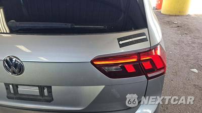 2020 Volkswagen Tiguan SE - zdjęcie 25 z 31 - miniatura