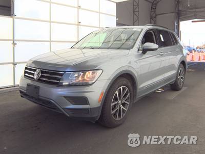 2020 Volkswagen Tiguan SE - zdjęcie 1 z 31 - miniatura