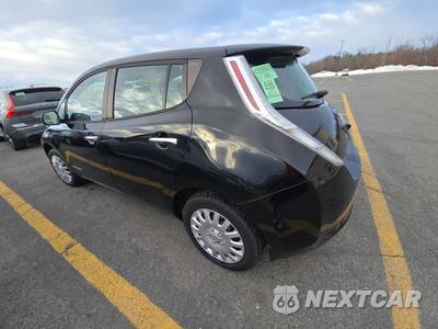 2015 Nissan LEAF S - zdjęcie 6 z 31 - miniatura