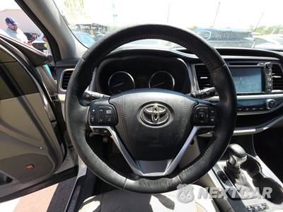 2015 Toyota Highlander Limited - zdjęcie 10 z 28 - miniatura