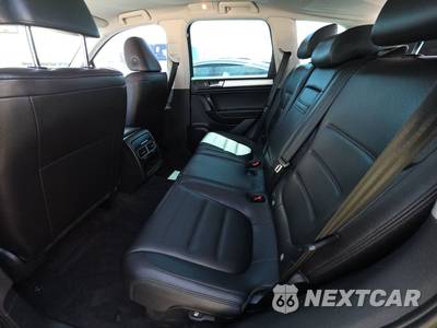 2012 Volkswagen Touareg TDI Lux - zdjęcie 13 z 24 - miniatura