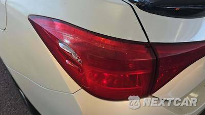 2015 Toyota Corolla LE Eco - zdjęcie 33 z 40 - miniatura