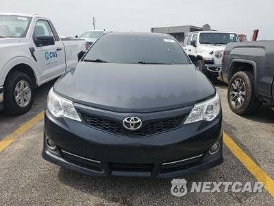 2012 Toyota Camry SE - zdjęcie 2 z 18 - miniatura