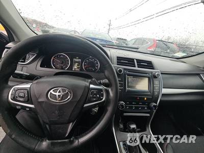 2016 Toyota Camry SE - zdjęcie 11 z 45 - miniatura