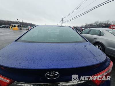 2016 Toyota Camry SE - zdjęcie 5 z 45 - miniatura