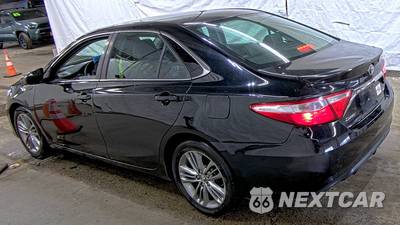 2016 Toyota Camry SE - zdjęcie 6 z 49 - miniatura