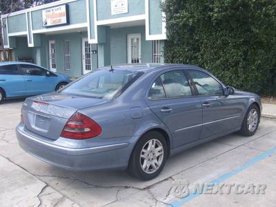 2006 Mercedes-Benz E 320 CDI Sedan - zdjęcie 4 z 18 - miniatura